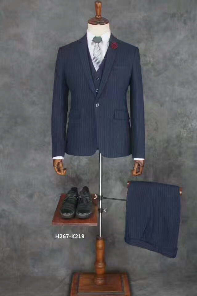 男士西服,西裝禮服,男士西裝,西服推薦,西服訂製,西服出租,西裝價格,西裝推薦